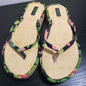 Vera Bradley Sandals